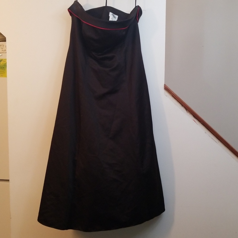 Alexia Designs Black and Red Prom/Formal Dress